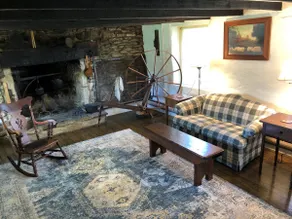 Summer kitchen guesthouse at Caledonia Farm 1812 - Image 2