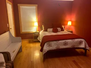 ⭐️Glory Days Cottage⭐️ Cozy/Quiet/Serene🏡 - Image 4