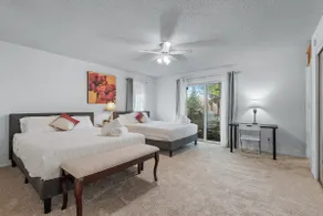 Spacious Home- Centrally located near St. Paul  - Image 4