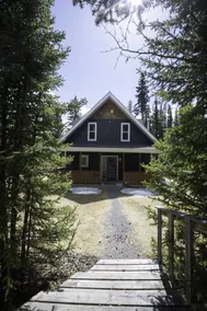 Quiet Cabin in the Mountains with a hot tub, CookHouse & all you need in nature! - Image 5