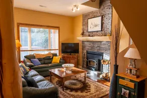 Quiet Cabin in the Mountains with a hot tub, CookHouse & all you need in nature! - Image 2