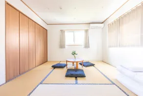 Stay with your pet! Enjoy BBQ under the blue sky! Accommodates up to 8 people/near TORETORE Market! 2 parking spaces - Image 3