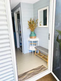 Memories Lakehouse at Dalmeny - pet friendly, waterfront, Sunday check out 3pm! - Image 4