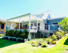 Memories Lakehouse at Dalmeny - pet friendly, waterfront, Sunday check out 3pm! - Image 5
