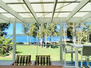 Memories Lakehouse at Dalmeny - pet friendly, waterfront, Sunday check out 3pm! - Image 3