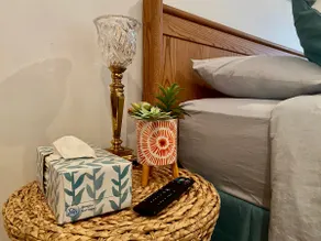 Cozy One-Bedroom Suite with Private Entrance - Image 3