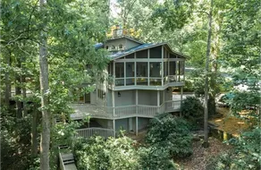 Private Lakefront Exec Home: Ollie's Hideaway: 4BR, 3.5 Ba - Image 3