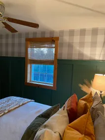 Cozy 2 Bedroom Cabin with Trail Access - Image 4