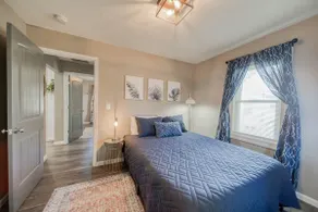 Stylish 2Bdrm Bungalow | Walkable + Well Equipped - Image 3