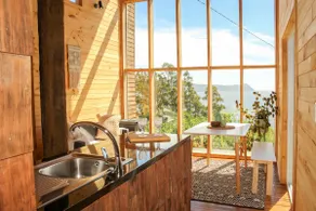 Mango Lodge 2 - Oceanfront Shelter - Image 4