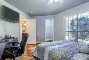 Silverhill 3 bed 2 bath house, gazebo, jacuzzi tub - Image 2