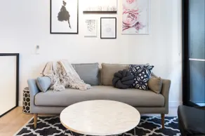 Modern Apartment In Flawless Fitzroy - Image 2