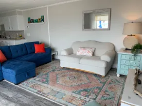 Beautiful waterfront apartment in Broomes Island - Image 3
