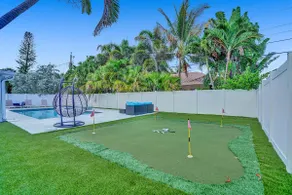 Gorgeous 4BR| Brand new HTD Pool & Jacuzzi| 1Mile - Image 4
