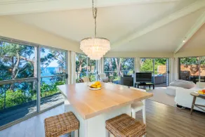 Orion Sands: Absolute beachfront with private steps to beach - Image 2