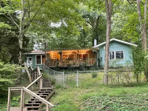 Waterfront Cottage Escape- only 4 mi to Franklin - Image 2