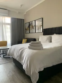 Entire Studio Apartment - Image 3