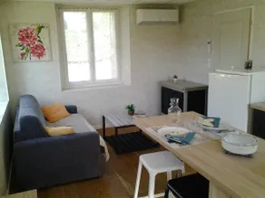 Garden apartment in charming village - Image 3