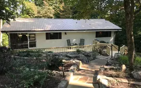 Lake Chatuge Mountain Village Cottage Getaway - Image 2