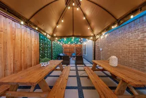 Amazing Place with Stunning Backyard - Image 2