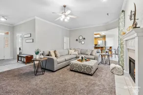 BIKE IN/OUT! NearTrails & Downtown! 4BR w/garage! - Image 3