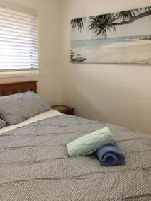 Hervey Bay Seaside Studio Unit - Image 2