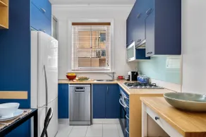 Awesome Albert Park Art Deco Gem 2 Bedroom Bevan 2 - Image 5