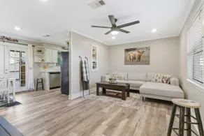 Red Brick Farm House - Image 5