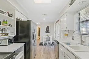 Red Brick Farm House - Image 2