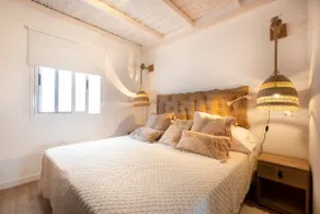 The Lighthouse by the Sea & Wifi - Image 3