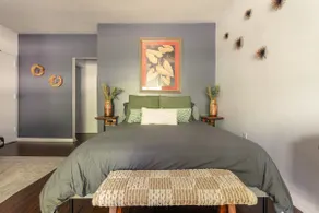 Courtyard Studio Free parking near Wynwood & Design District. - Image 2