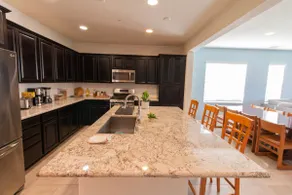 Spacious Modern 4-bedroom Home in New Development - Image 5