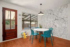 Poolside Oasis, Peaceful Retreat -20 min to Austin - Image 2