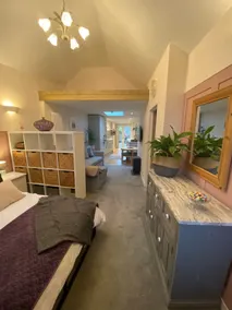 Cute Studio with kitchen, patio and free parking - Image 3