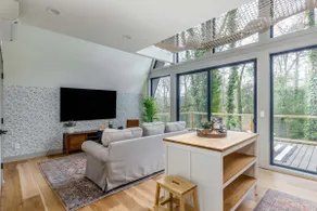 Cozy Treehouse - Image 3