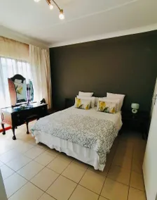 Garden and Park Leisure on Tugela: 2bed near airpt - Image 5