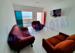 Oceanfront 3-story house with grill and terrace - Image 3