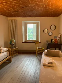 Independent apartment in a historical setting - Image 3