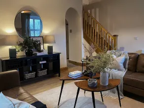 Beautiful & cosy 4 bedroom home - Image 4