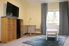 Elbe apartment / 5 minutes to Willkomm-Höft - Image 3