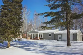 Big Buck Lodge 🦌- Insta-worthy, 360 Scenic Views & Pet Friendly 🐾! - Image 5
