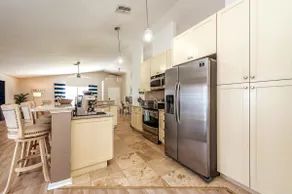 Naples Park Paradise with salt water heated pool. - Image 3
