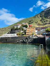 Green Coast Suite - Image 3