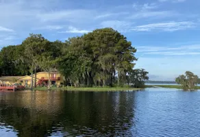 Gorgeous Lake View Retreat! - Image 3