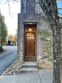 Studio BOHO-Free Parking-Beltline-Romantic-Games - Image 2