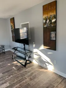 3 blks sports complex! 2 Bedroom walk 2 the beach! - Image 5