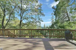 Renovated Cabin, Mountain-View Deck, Clean Space. - Image 3