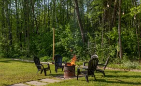 20% OFF ~Private Oasis: Cottage+Trailer on 5 Acres - Image 2