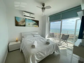 Oceanfront apartment, swimming pool, automatic check-in - Image 4