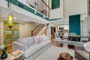Vintage Designed 3BR Condo Near DePaul University - Image 4